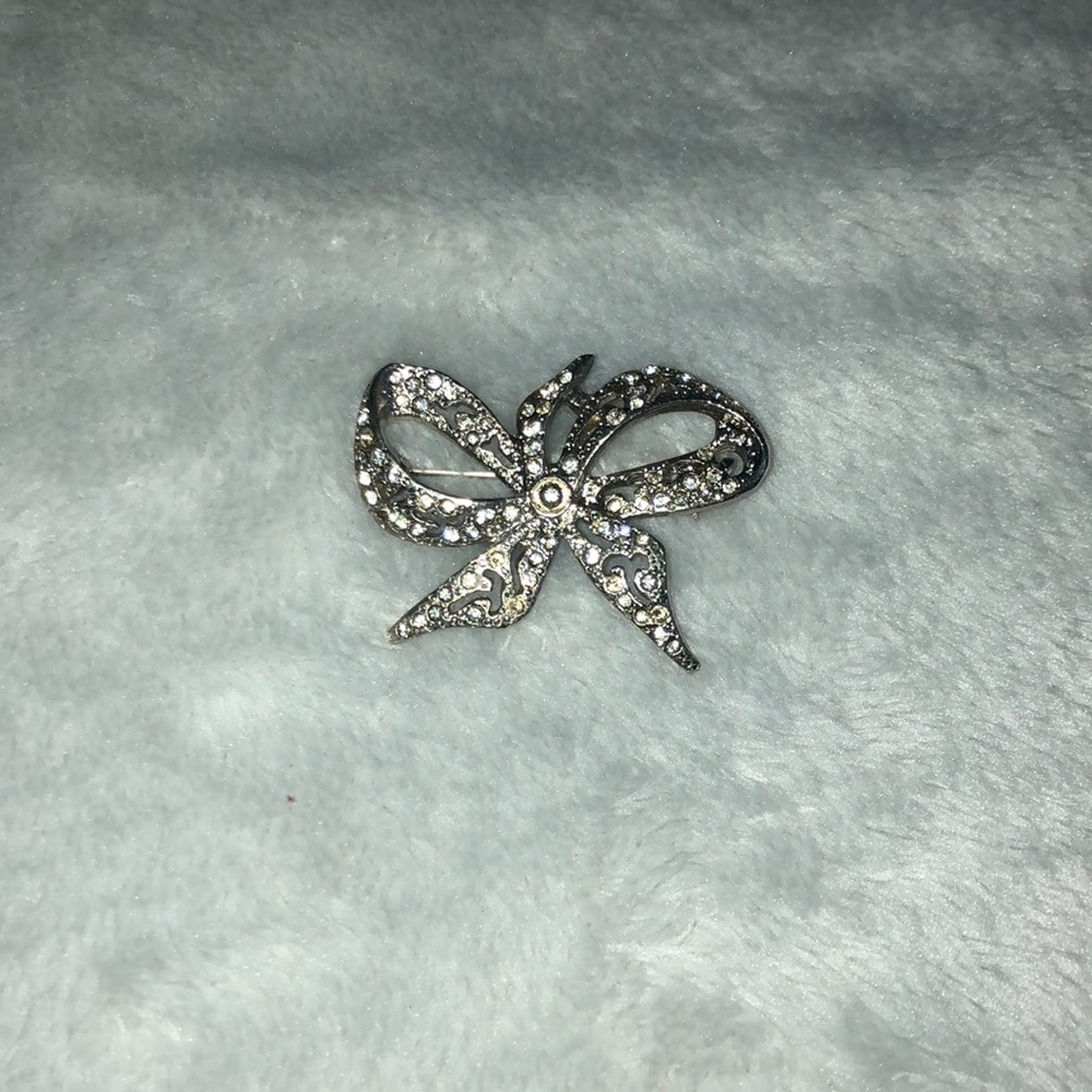 Brooch